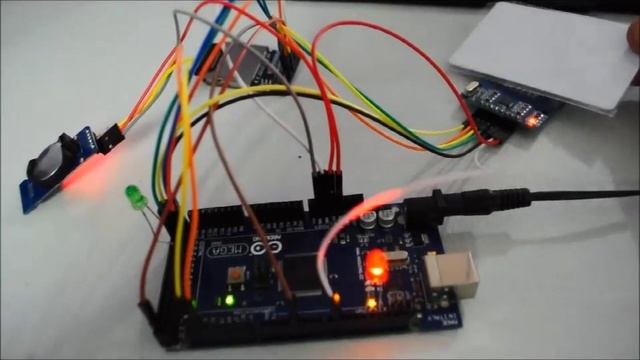 Arduino + RFID + SD Card смотреть онлайн