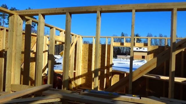 Каркасный дом по канадской технологии с большим гаражом. Уткино. День 10. смотреть онлайн