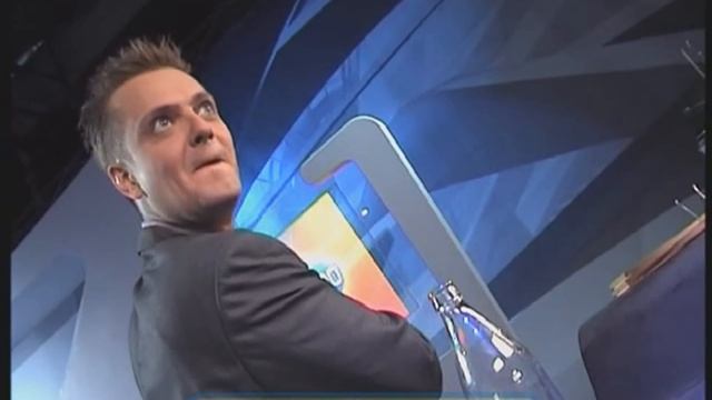 Галилео. Эксперимент. Падение гвоздя в бутылку смотреть онлайн