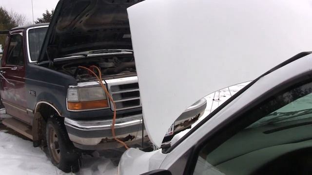 Starting the Oldsmobile van смотреть онлайн