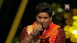 Nitin के गाने से हुए Jitendra खुश | Indian Idol Season 10
