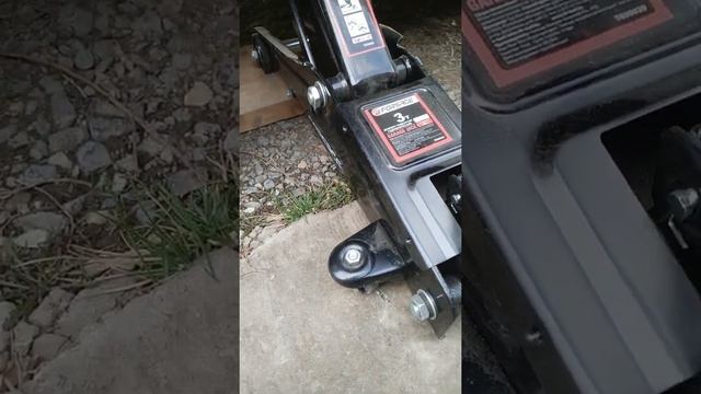 Домкрат подкатной Forsage 3т.