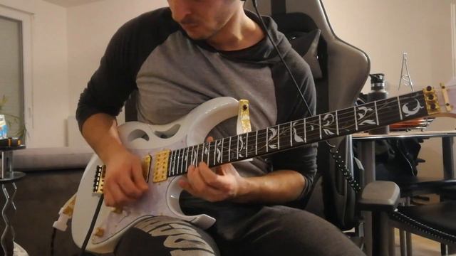 Tender Surrender Cover on Ibanez PIA смотреть онлайн