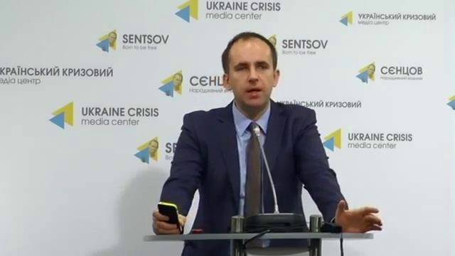 Д.Вовк щодо заощадження на е/енергії при використанні багатозонних лічильників, брифінг в УКМЦ смотреть онлайн