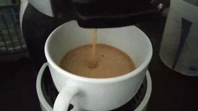 Nescafé Dolce Gusto Kit Degustazione di Caffè Espresso Napoli, Caffè meno costoso del bar ma altret смотреть онлайн