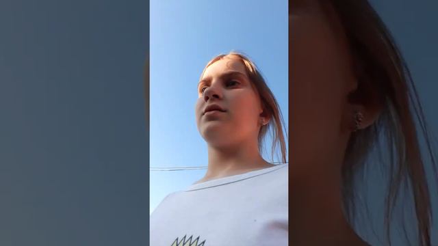Мы играем в прятки на даче и сегодня на даче Тим1 смотреть онлайн