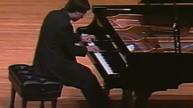 Prokofiev Sonata n.6 (2nd movement) - PASQUALE IANNONE at the Gina Bachauer Int'l Comp. 1994 смотреть онлайн