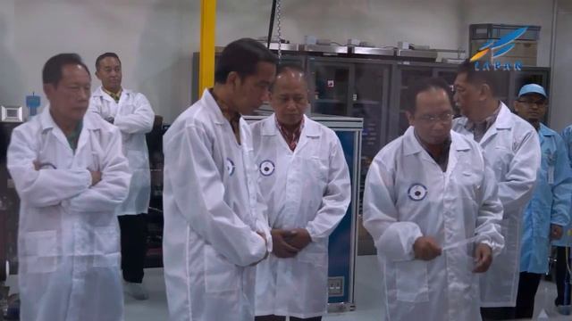 Pelepasan Satelit LAPAN A2 oleh Presiden RI Joko Widodo смотреть онлайн