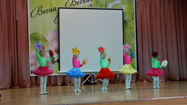 МДОУ №4 г.о. Электросталь выступление на выборах 2018 Танец с цветами смотреть онлайн