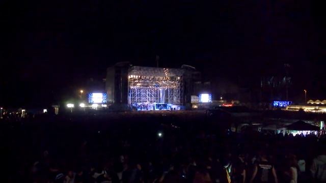 Iron Maiden and "Monty Python' s flying circus - Always Look on the Bright Side of Life" смотреть онлайн