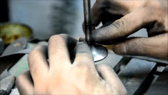 Ремонт ГБЦ DAF 95 смотреть онлайн