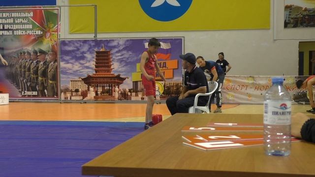 Манур Комашев (Элиста) - Давид Ким (Элиста)