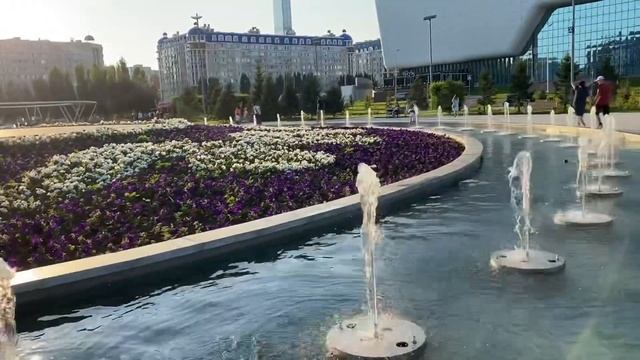АСТАНА!!! Выходные в парке! Новый Фонтан - красивый паровой фонтан! смотреть онлайн
