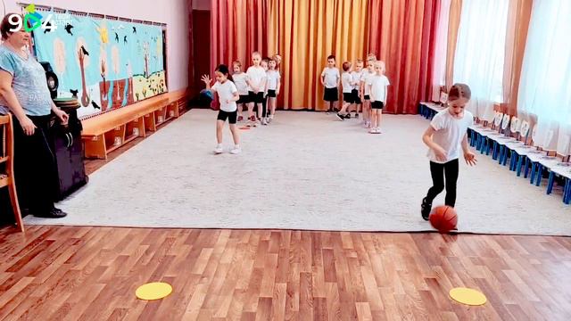 🏀«Школа мяча» в «Изумрудном городе»🏰 смотреть онлайн