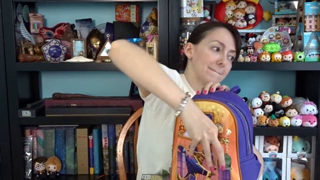 Unboxing a New Beauty and the Beast Loungefly Backpack смотреть онлайн