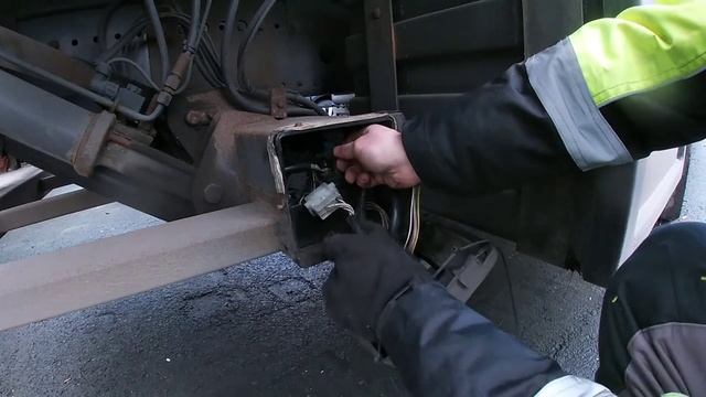 Probleme la liftul de la camion ( hebebuhne MBB) смотреть онлайн