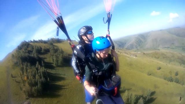 Полет на параплане в тандеме Горный Алтай (Солоновка) смотреть онлайн