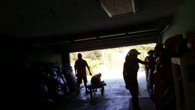 Seven bounce house deliveries in 6 hours смотреть онлайн