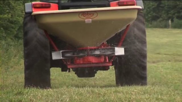 Abbey Machinery's Fertilizer Spreader Range смотреть онлайн