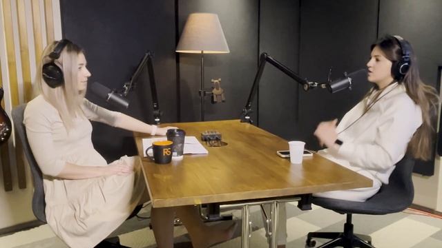 Эпизод 2 подкаста «Спроси акушерку» . Почему я потеряла сознание после родов? смотреть онлайн