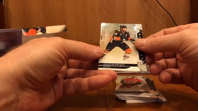 2019-20 Upper Deck Artifacts Hockey блок #1 смотреть онлайн