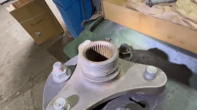 Как убрать вибрацию на БМВ F13 эпоксидкой и болтами со строительного рынка? Никак! смотреть онлайн
