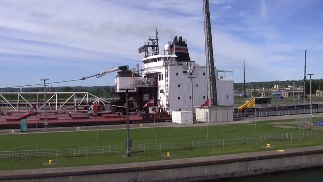 The American Spirit and the Alpena Locking thru the Soo Locks смотреть онлайн