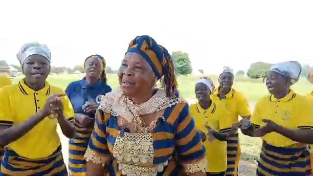 Hajia Zenabu and group from Bongo Feo смотреть онлайн