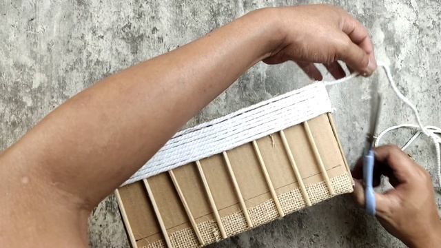 MADE BEAUTY FROM A CARDBOARD BOX | DEFINITELY YOU CAN'T BUY THIS IN A STORE смотреть онлайн