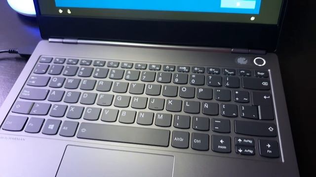 Unboxing Lenovo ThinkBook 13s-IML, Part Number: 20RR смотреть онлайн