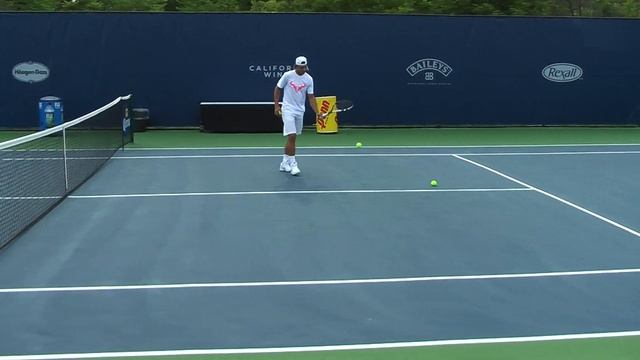 How Rafa Nadal picks up a tennis ball - Part 1 смотреть онлайн