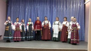 Русская народная песня "Посеяли лён за рекою"