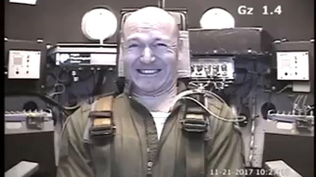 The G-Monster is back - more 30 seconds at 9g! смотреть онлайн