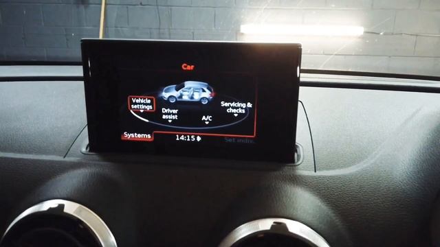 Auto lights & Folding Mirrors Retrofitted To this Audi A3 8V смотреть онлайн