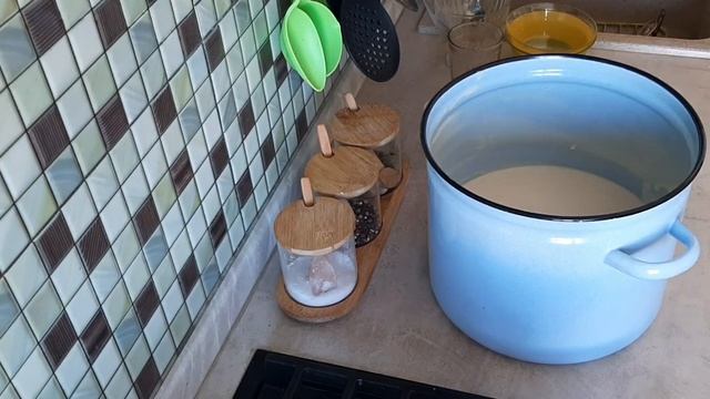 Толстые блины на дрожжах к масленицы!!! смотреть онлайн