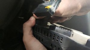 Замена контактной группы замка зажигания Volkswagen LT 35  ; Mercedes Sprinter 2.9