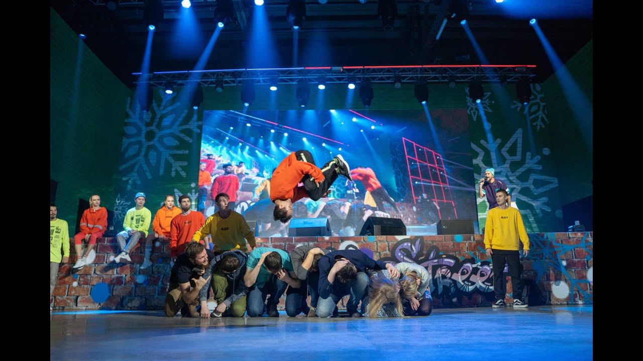 Интерактивное акробатическое паркур шоу By 