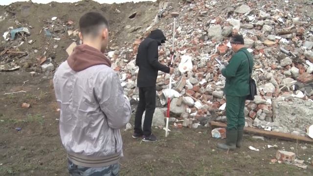 Незаконная свалка в Ростовской области.mp4 смотреть онлайн