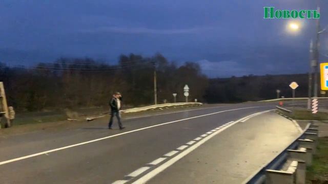 В Поповке снова перевернулась фура смотреть онлайн