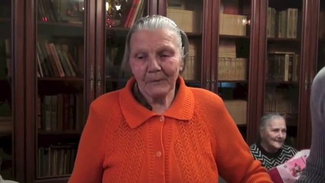 Мешок деда Мороза: почему нас ругали и зачем ждут вновь смотреть онлайн