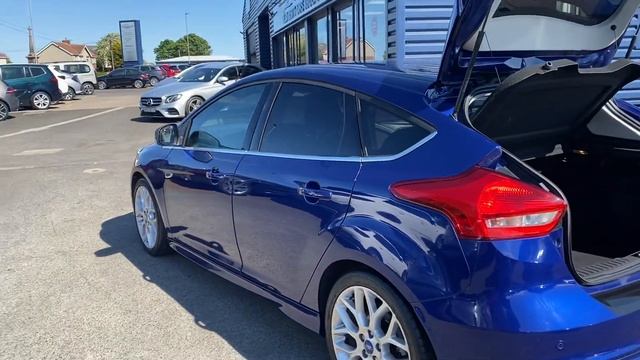 2015/15 Ford Focus 1.5 TDci Zetec S смотреть онлайн