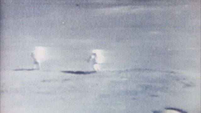Аполлон 15. В лунных горах / Apollo 15 In the Mountains of the Moon (1971) смотреть онлайн