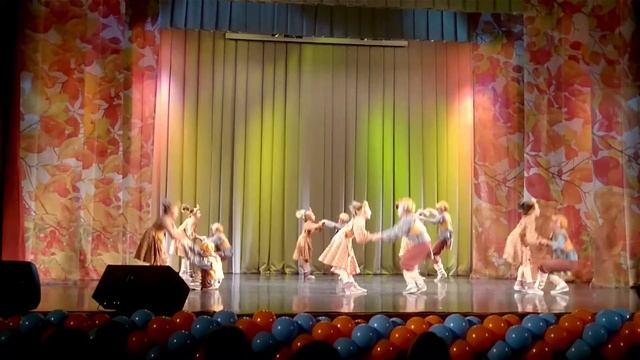 Рано утром на заре / Ритмы века смотреть онлайн