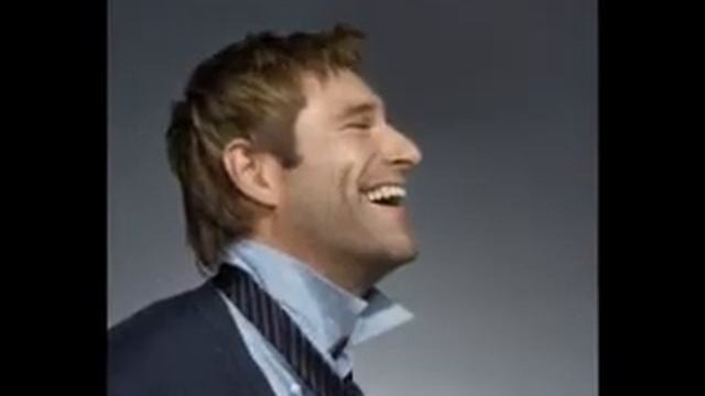 Aaron Eckhart hot! смотреть онлайн