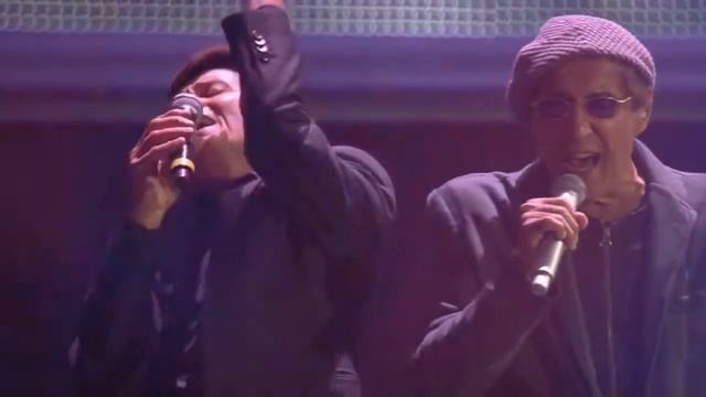 Adriano Celentano e Ganni Morandi - Ti penso e cambia il mondo смотреть онлайн