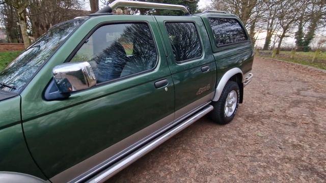 2000 YEAR - NISSAN NAVARA D22 TD25 ENGINE! FATHER & SON OWNED! 98K MILES, SUPERB EXAMPLE ALL ROUND! смотреть онлайн