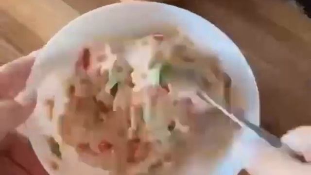 ВКУСНЕЙШИЕ ОЛАДЬИ ПИЦЦЫ #ютуб#2023#блогер#еда#едадомашняя#едимдома#рецепт#вкусноиточка#оладьи смотреть онлайн