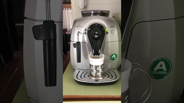 Cafetera Philips Saeco Xsmall Funcionamiento смотреть онлайн