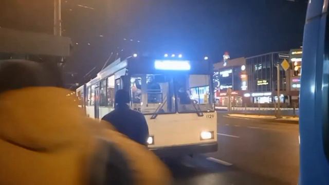 Последний троллейбус в Санкт - Петербурге. ВМЗ-6215 1129 маршрут 35. смотреть онлайн