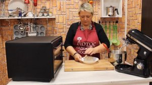 Камень для выпечки, пекарский камень, форма для выпекания.